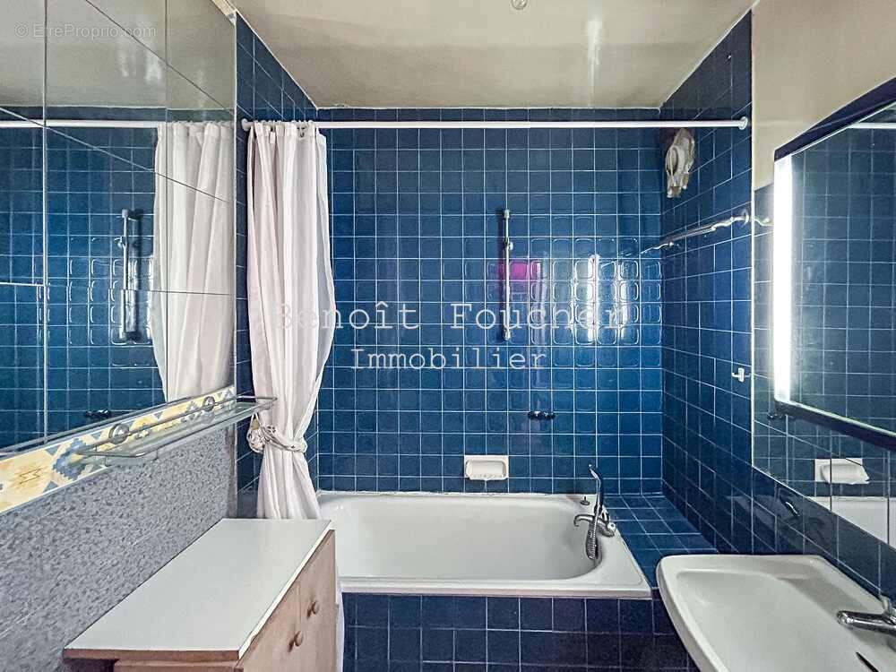 Appartement à PARIS-11E
