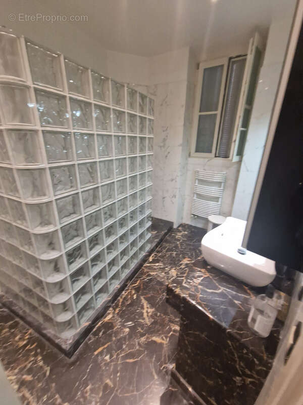 Appartement à MENTON