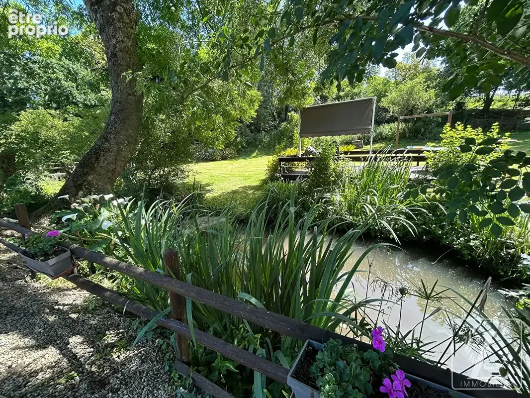 PLANGUENOUAL : propriété avec gites et parc paysagé - photo 9