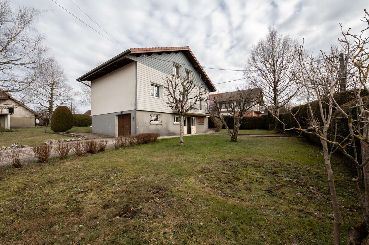 Maison à COURVIERES