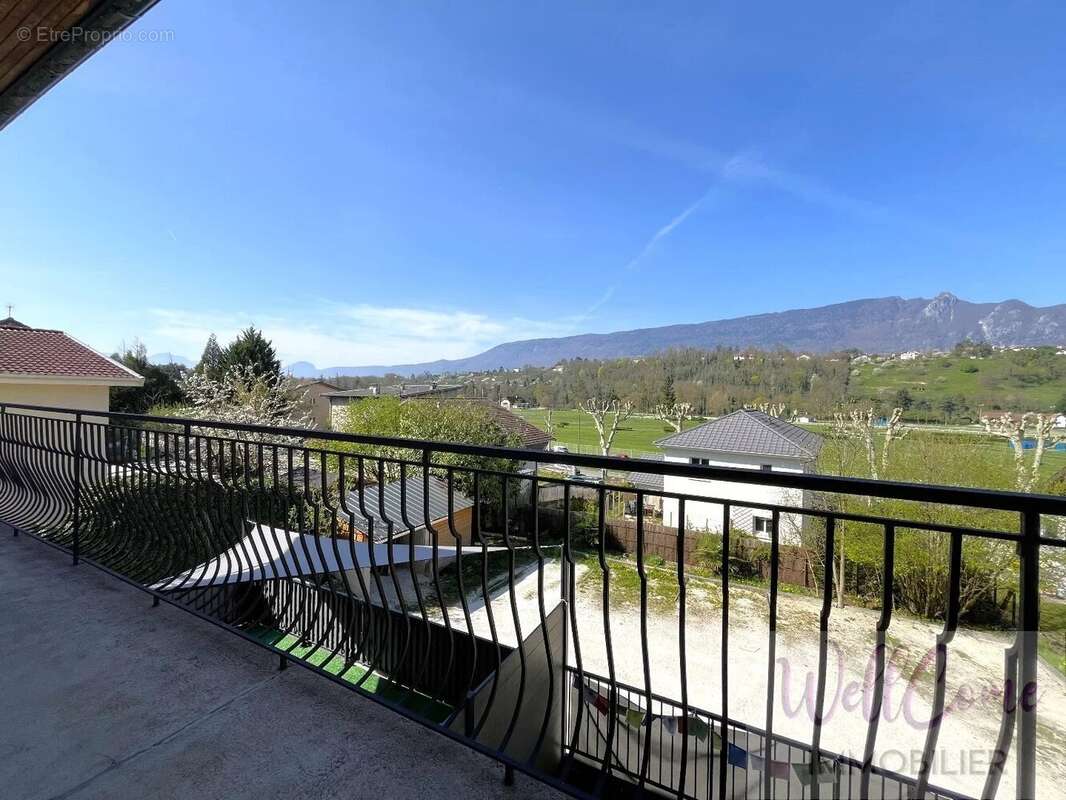 Appartement à AIX-LES-BAINS