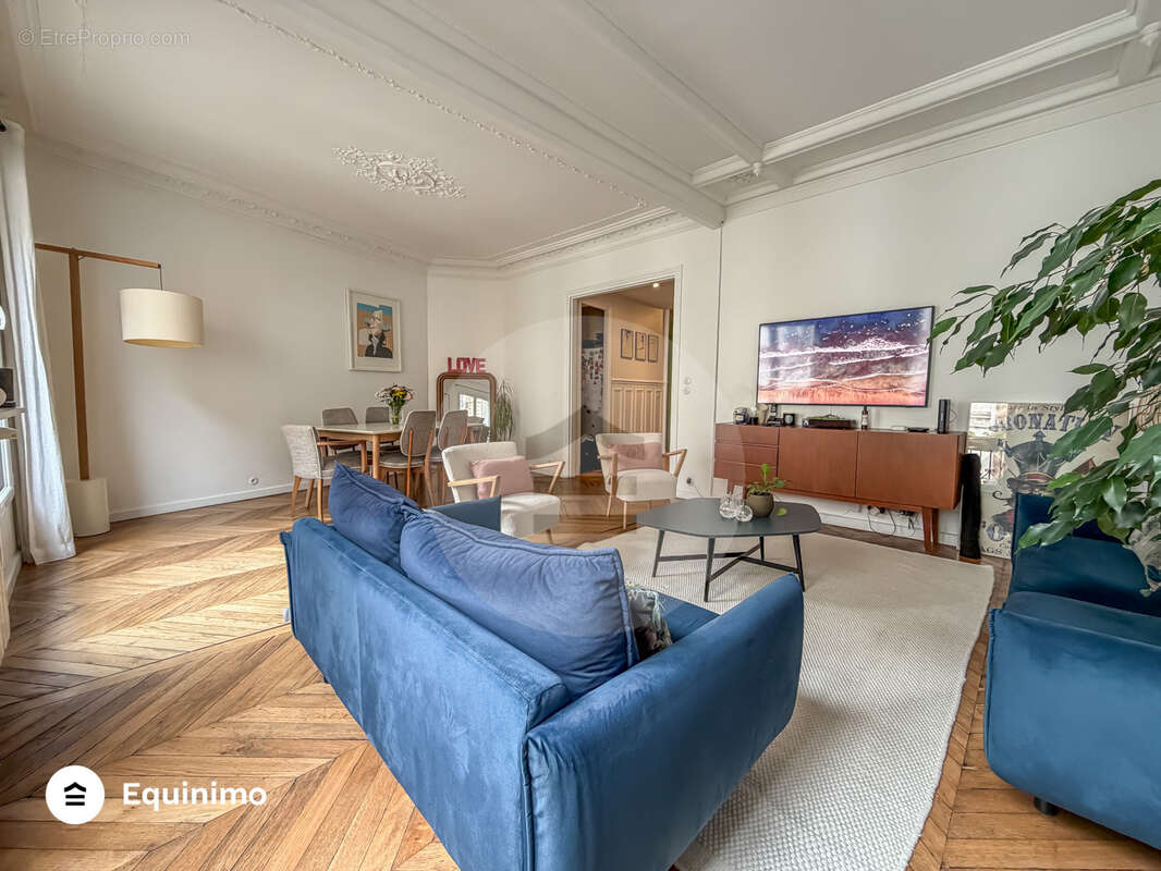 Appartement à PARIS-15E