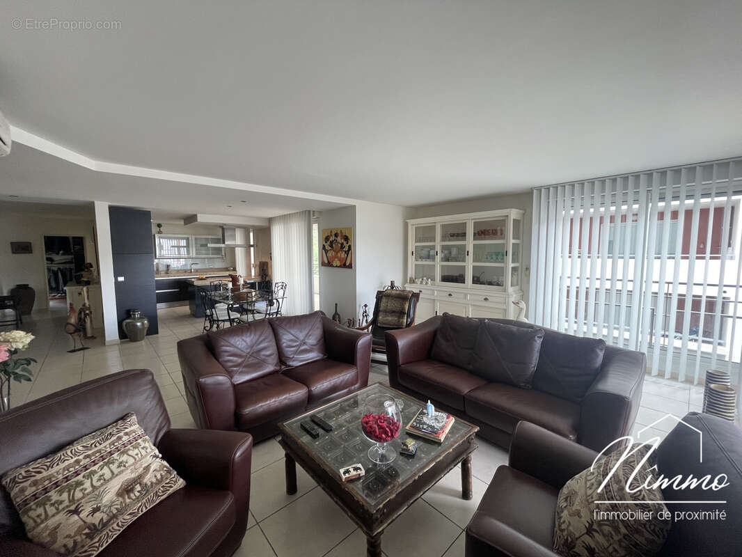 Appartement à NIMES