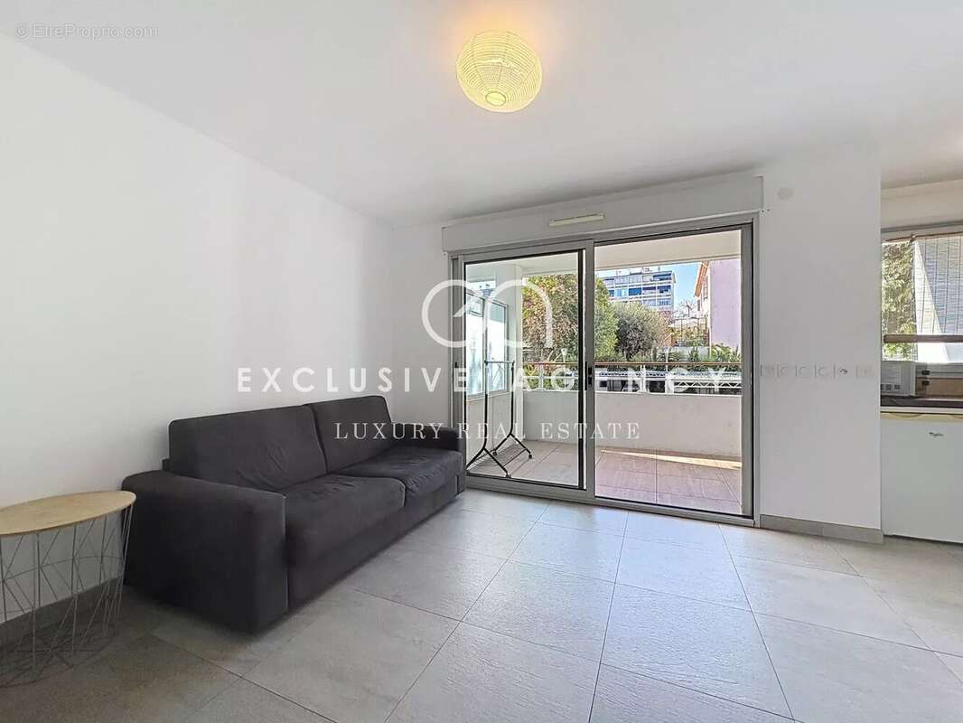 Cannes - studio 26m² - terrasse - parking - photo 2