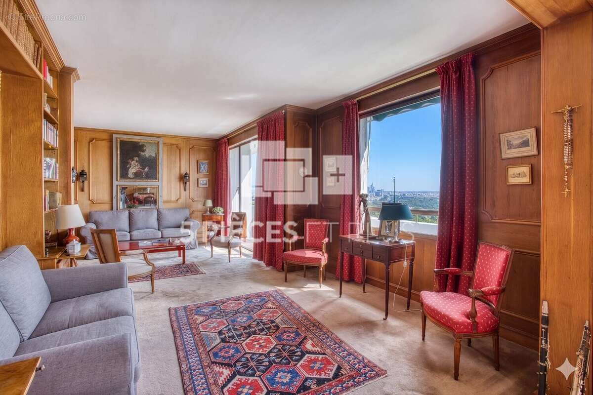 Appartement à SAINT-CLOUD