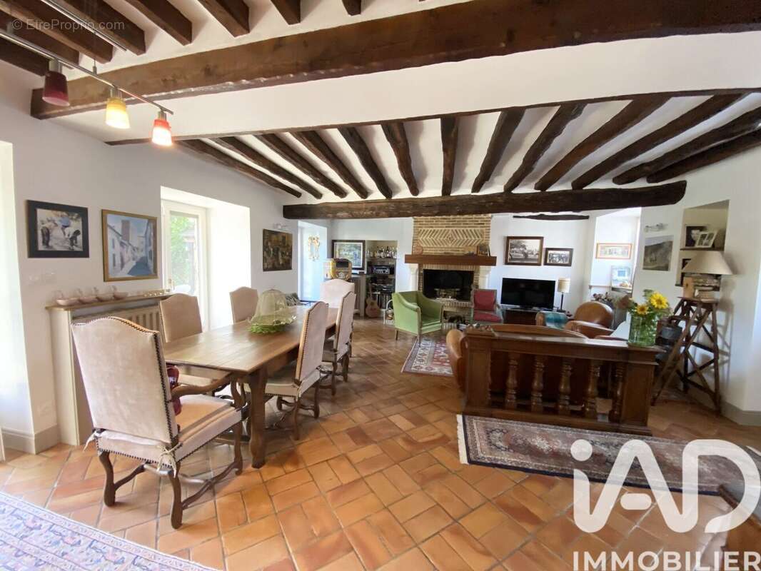 Photo 7 - Maison à SAINT-FARGEAU-PONTHIERRY