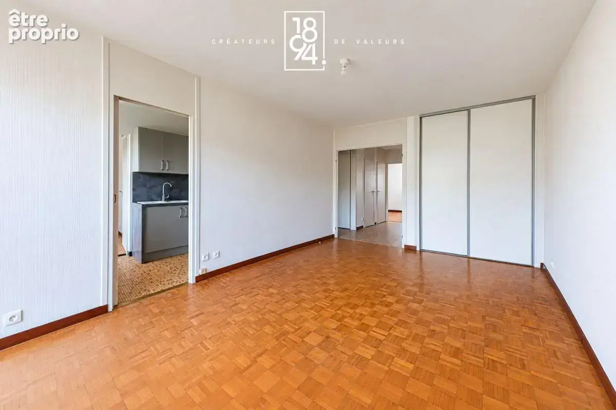 Appartement À Vendre I Chambéry I Balcons I Cave - photo 2