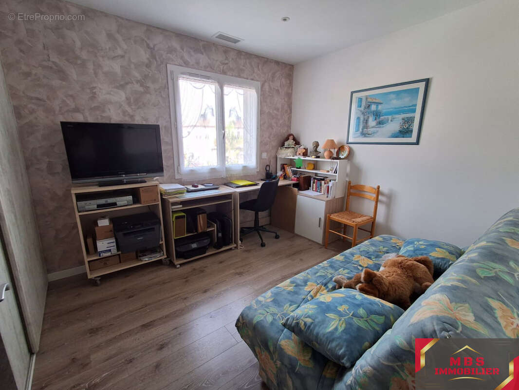 Saint-Cyprien - Villa 3 faces avec suite parentale, véranda et prestations haut de gamme - photo 5
