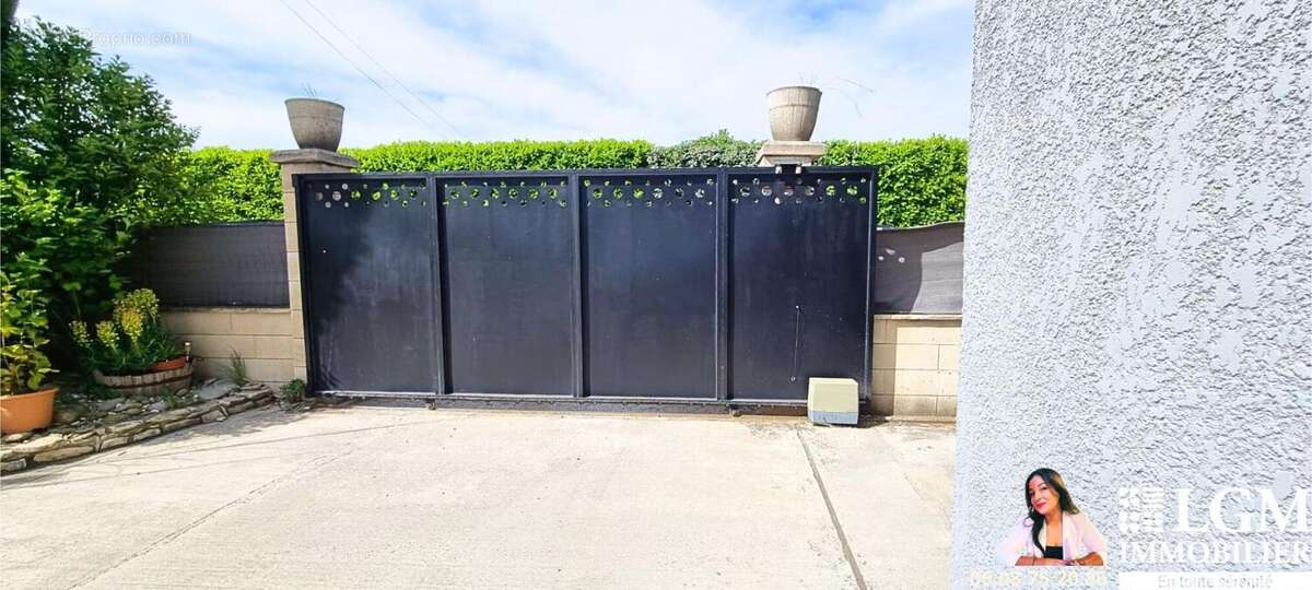 Maison à VILLELAURE