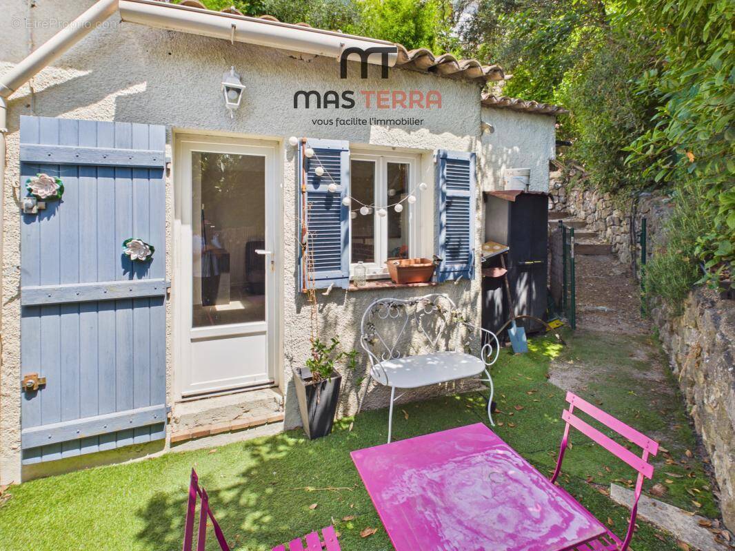 Maison à GRASSE