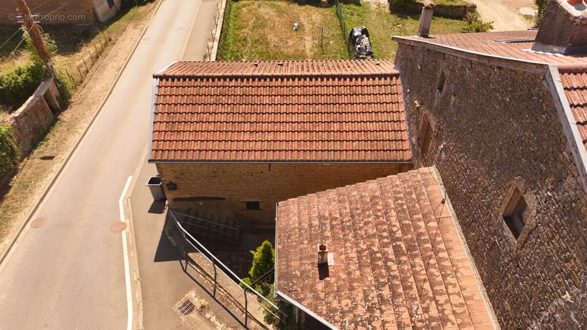 VILLECLOYE Charmante maison de village avec jardin, garage et terrasse couverte - photo 21