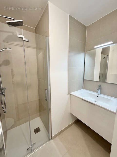 Appartement à FERNEY-VOLTAIRE