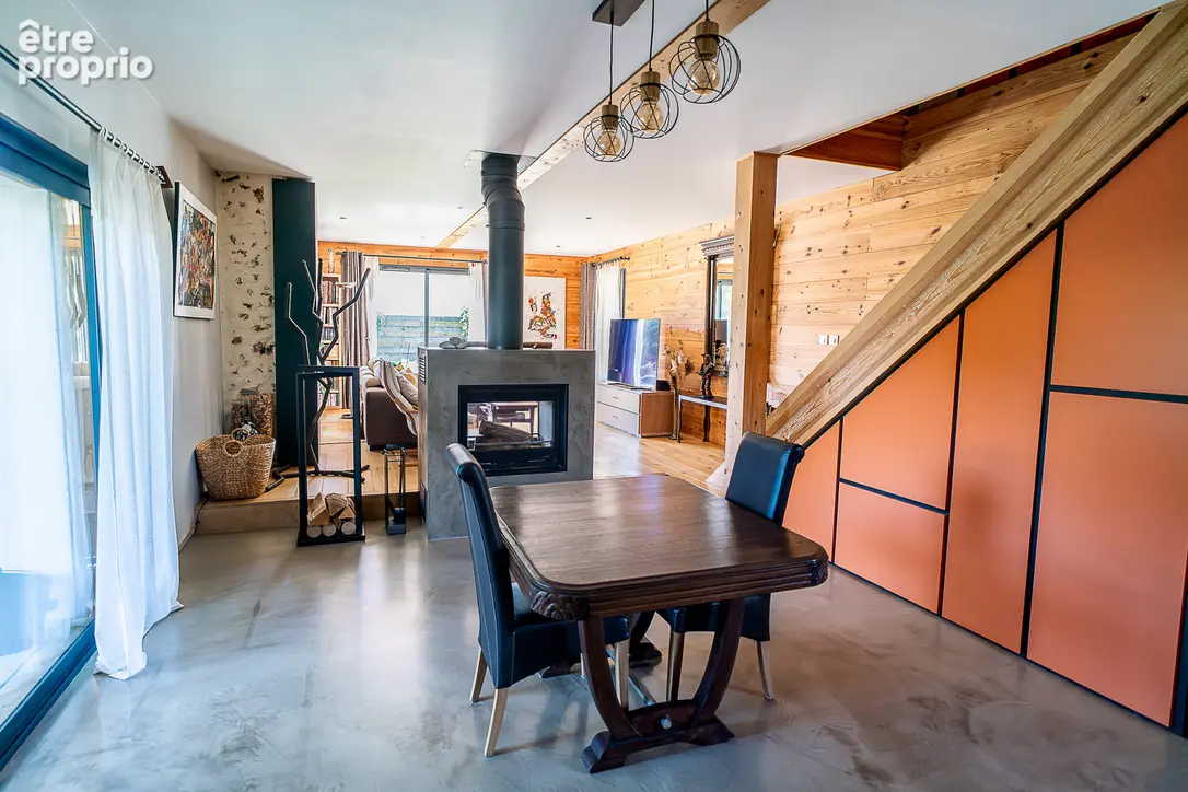 SALLES : Grange rénovée 165 m² sur 1300 m² - photo 4