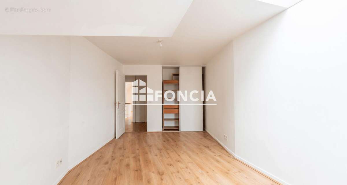 Appartement à VILLIERS-SUR-MARNE