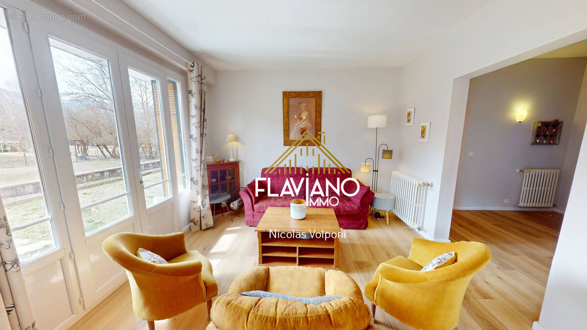 Appartement à BARCELONNETTE