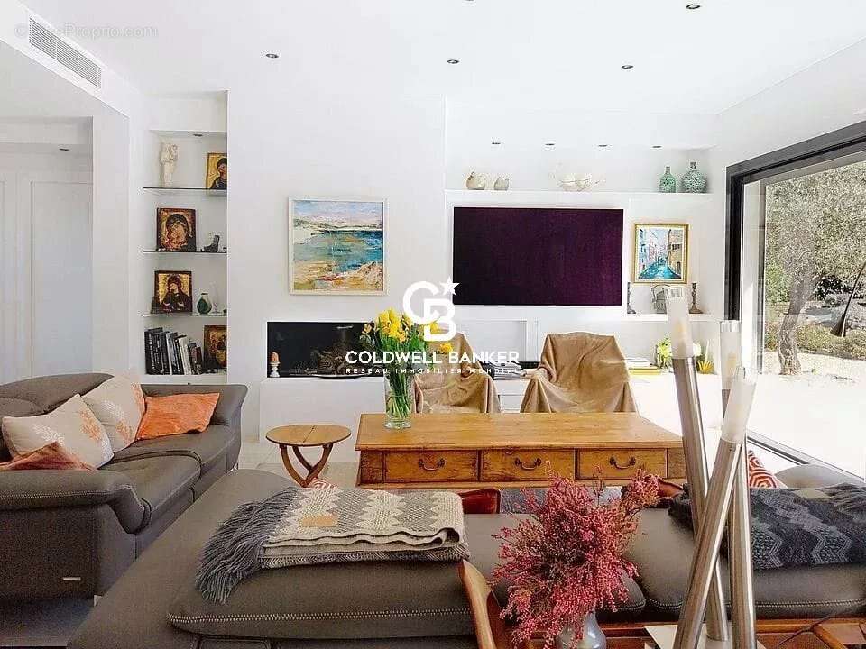 Maison à SAINT-RAPHAEL