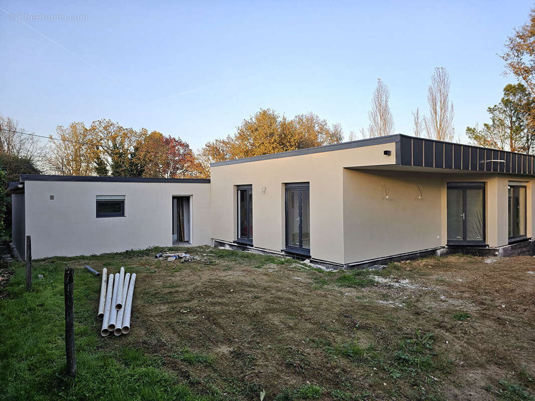 Maison à MONTPON-MENESTEROL