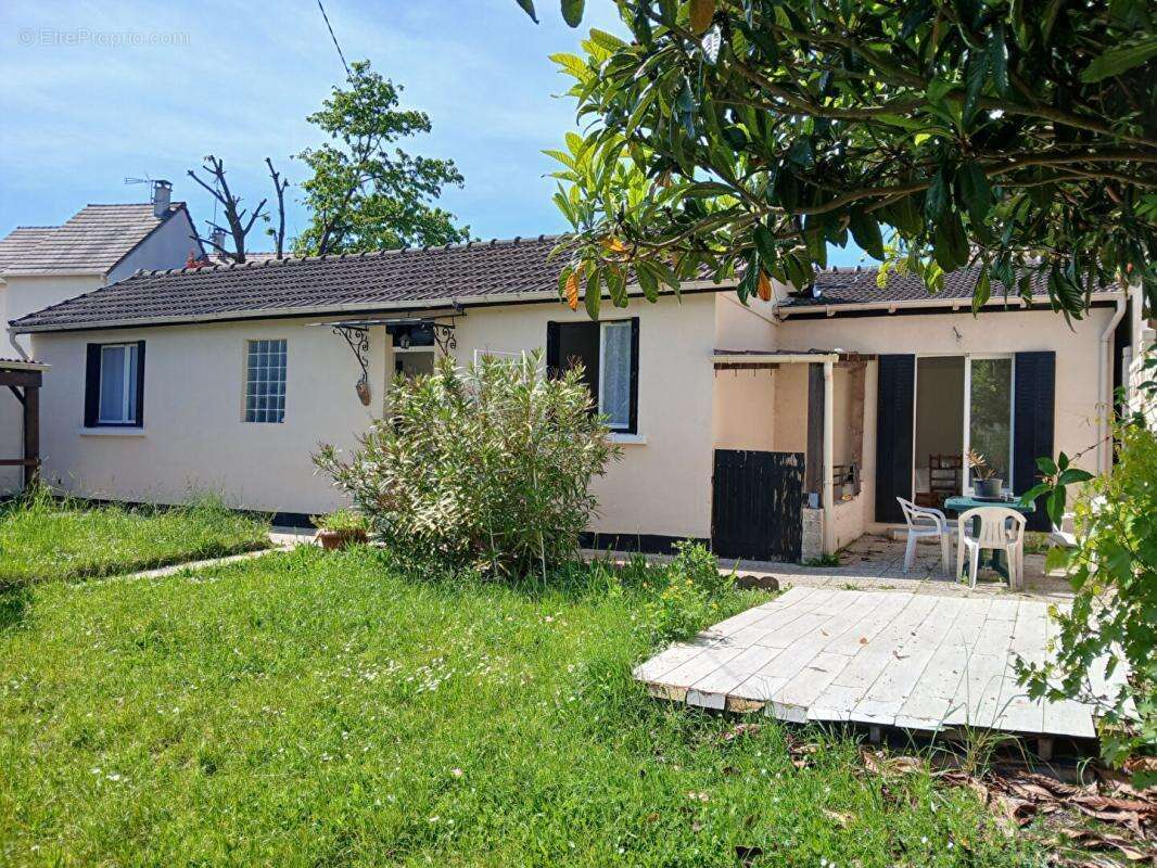 Maison Gagny de plein pied - 3 pièce(s) 70 m2 - photo 2