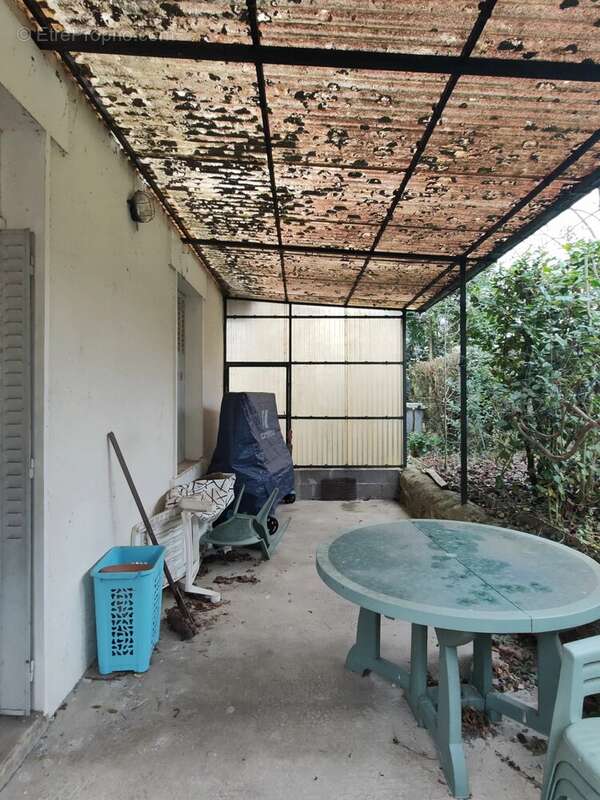 Maison à SAINT-JUNIEN