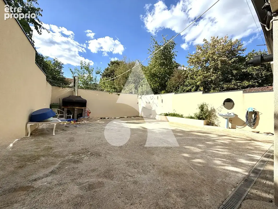 Bel immeuble de rapport de 150 m² composé de 3 appartements - photo 16