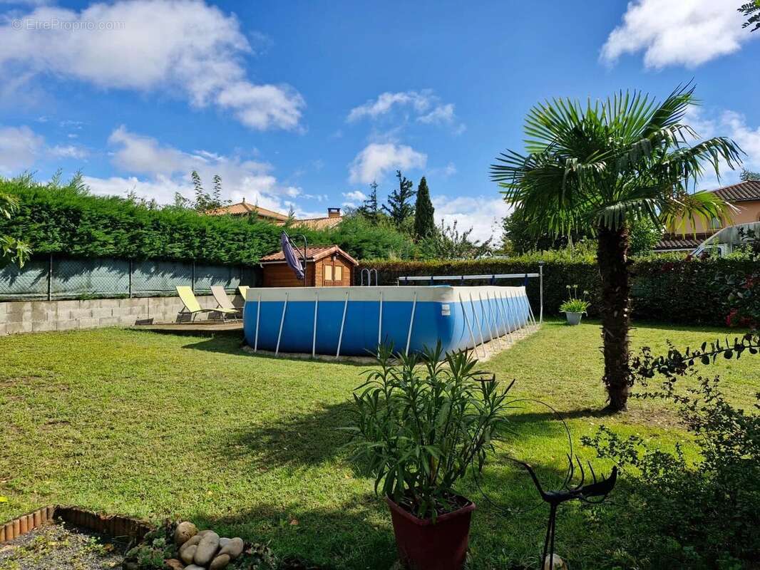 Maison à MONTMERLE-SUR-SAONE