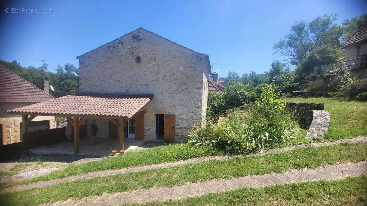Maison 140 m² à Daglan  - photo 4