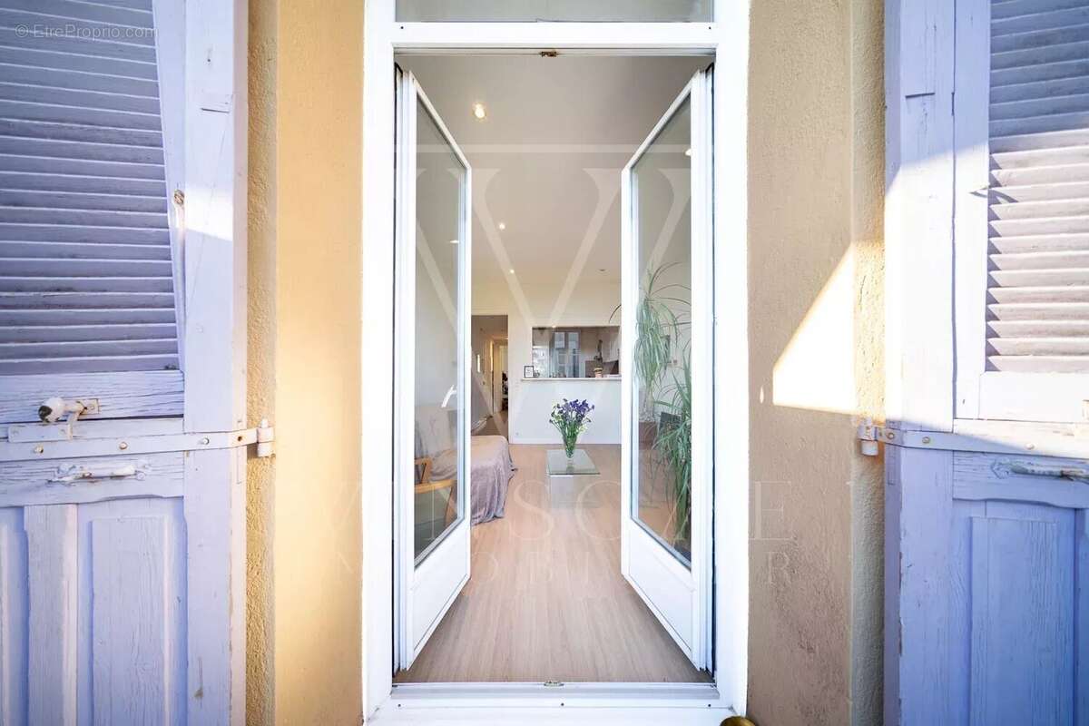 Appartement à CANNES