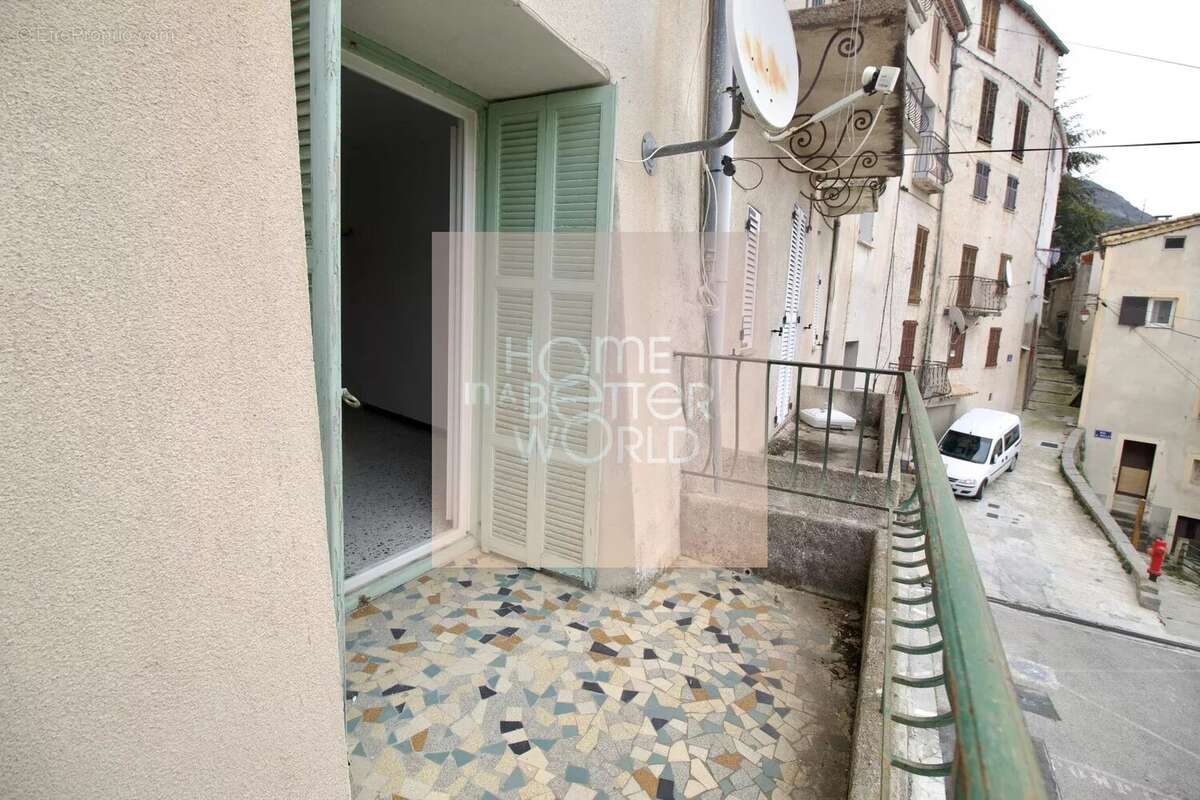 Appartement à TOUDON