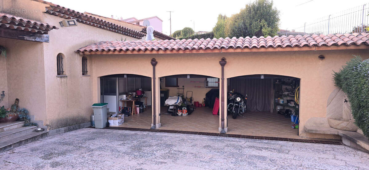 Maison à CAGNES-SUR-MER