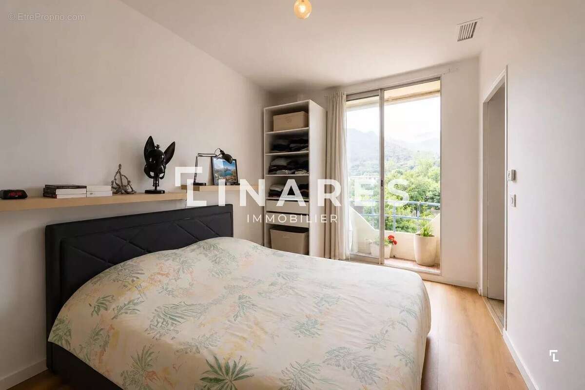 Appartement à MARSEILLE-11E