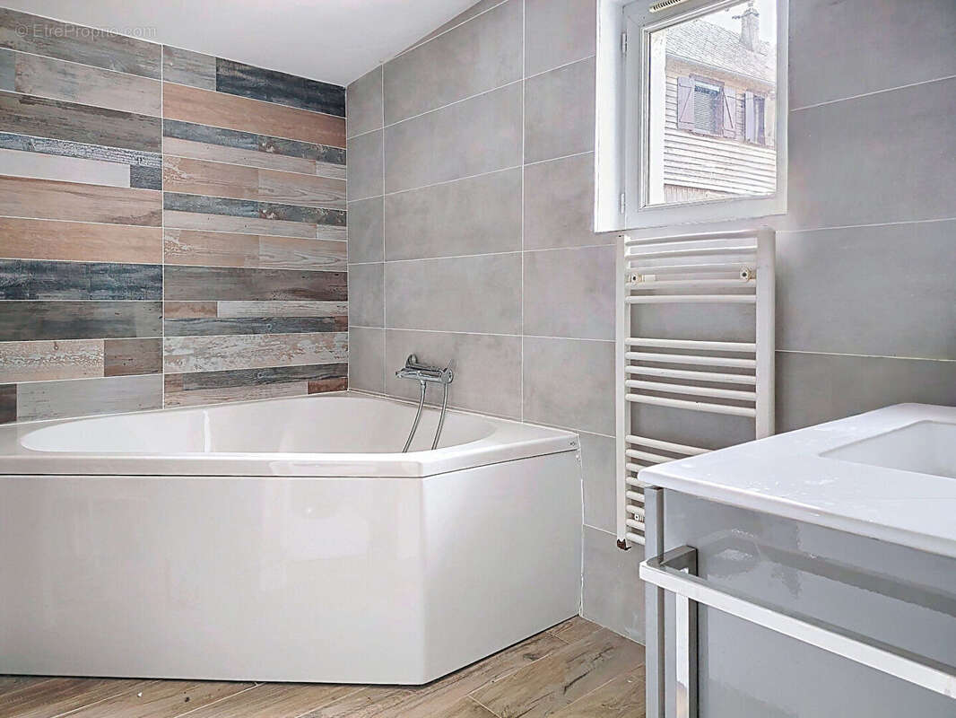 Maison centre ville Pont-Audemer - photo 9