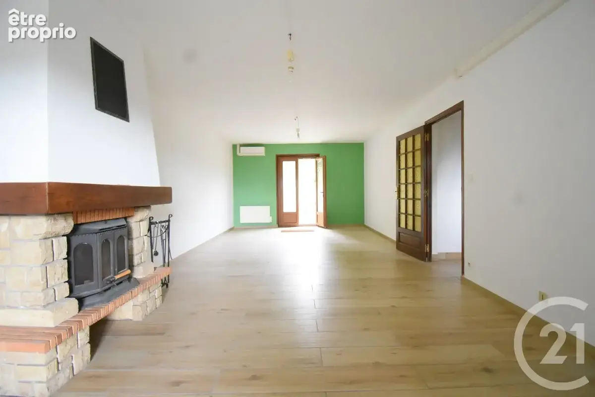 Maison 5 pièces 119 m² à vendre à Abrest (03200) - photo 2