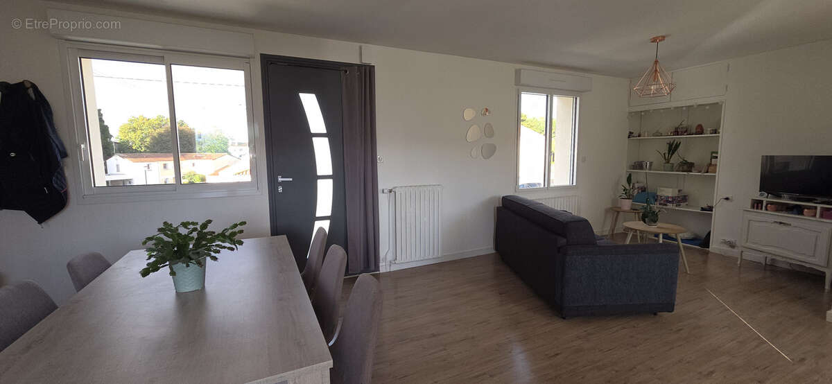 Maison à LES HERBIERS