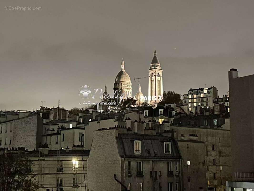 Appartement à PARIS-18E