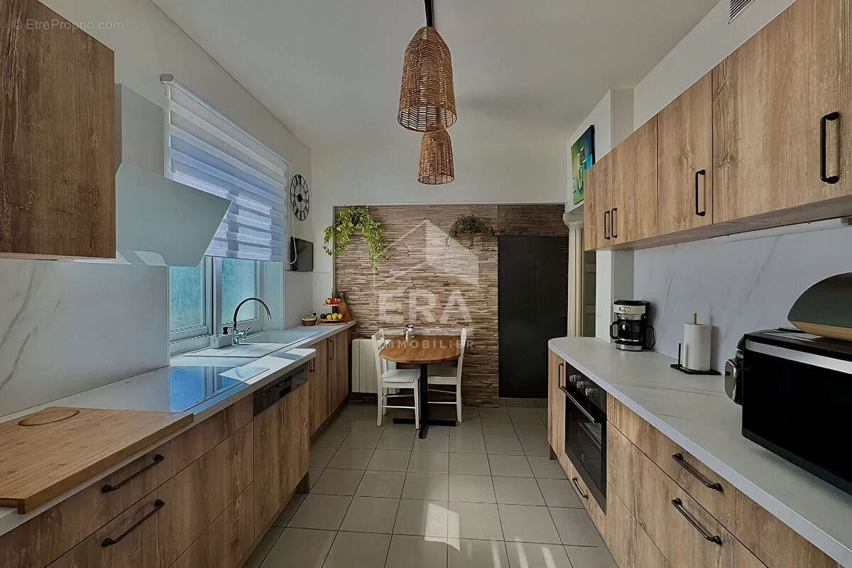 Maison à SAINT-GEORGES-DE-DIDONNE