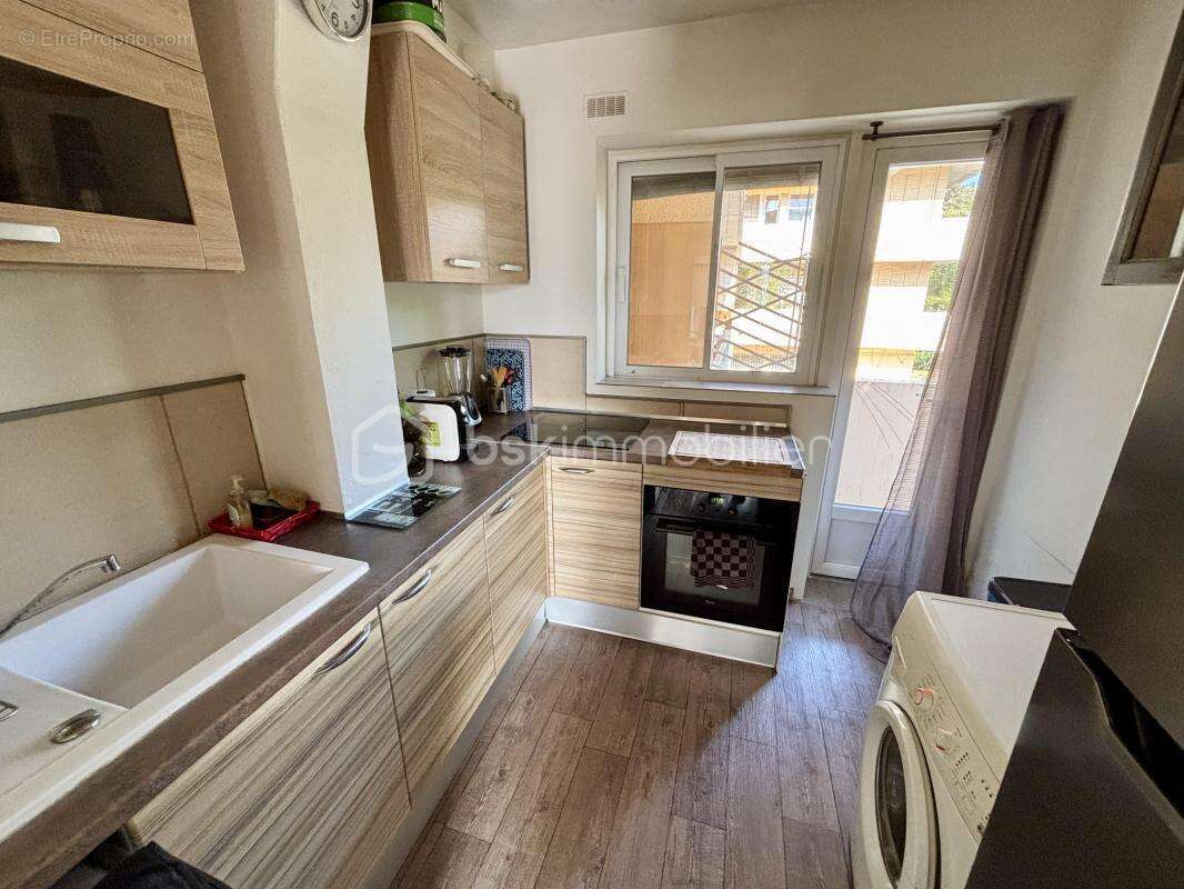 Appartement T3 de 60 m² avec garage à Draguignan - photo 4