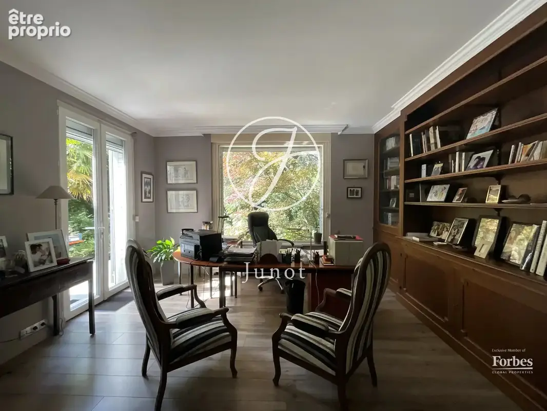 Marcq en Baroeul - CLEMENCEAU HIPPODROME - Maison individuelle - 8 pièces – 330,35m² - 6 chambres - Bureau - Jardin - Garage et  - photo 8