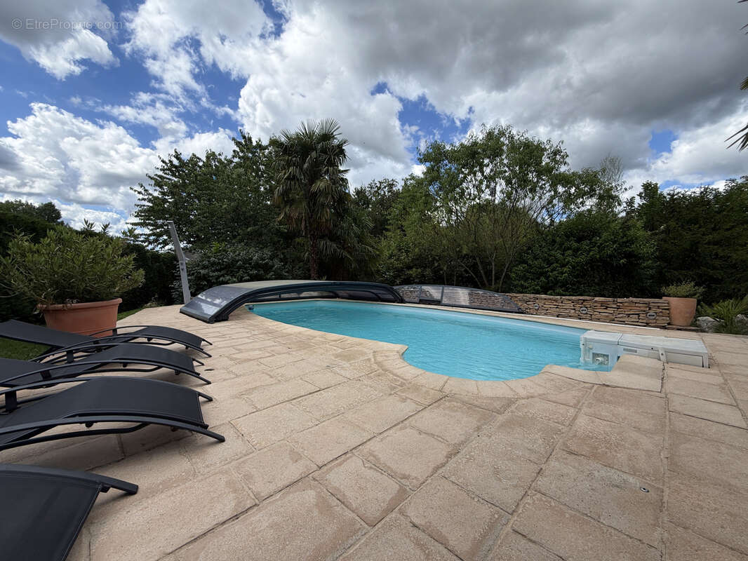 Maison familiale avec piscine   Péronnas - photo 17