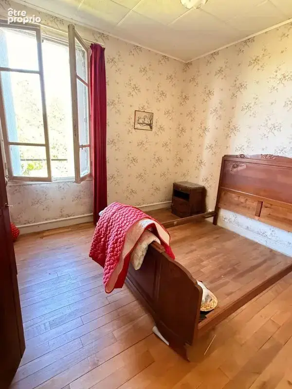 EN EXCLUSIVITE ! Maison en pierre de 136m², 2 garages sur terrain de 950m² 71 500 € - photo 10