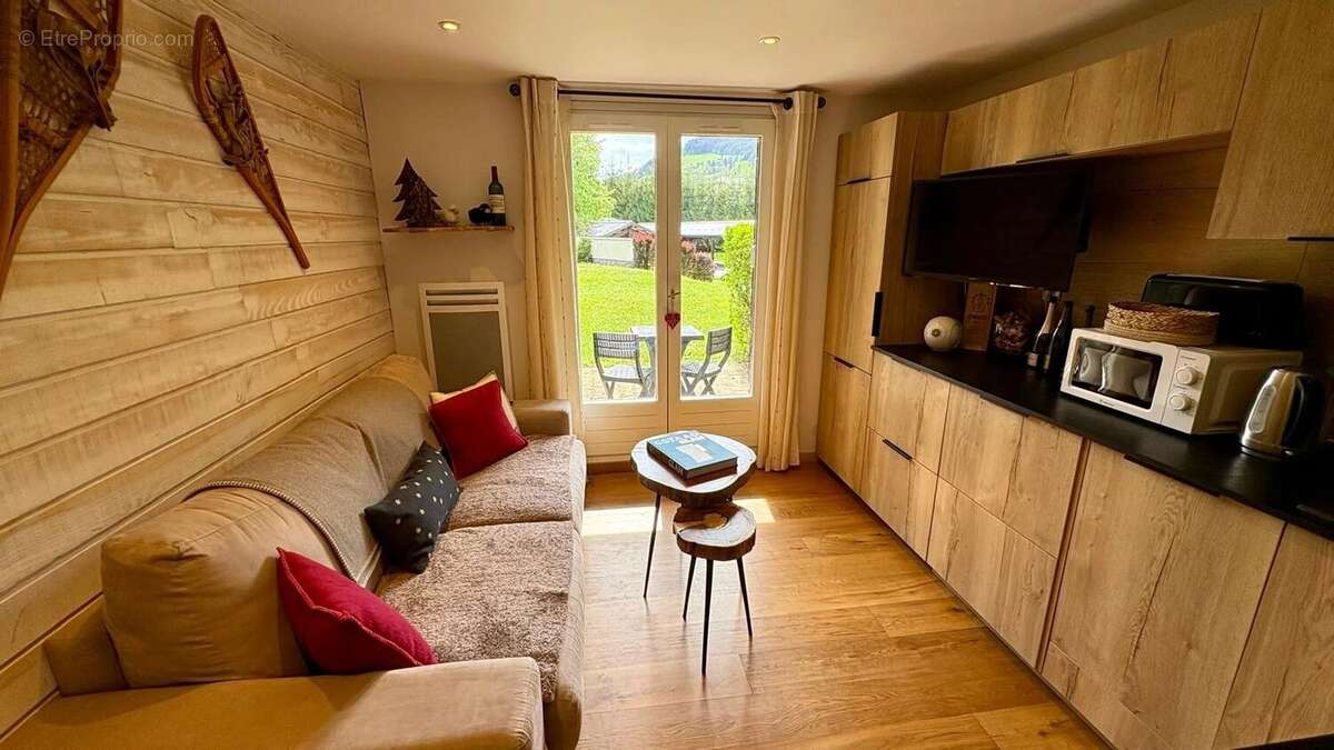 Appartement à DEMI-QUARTIER