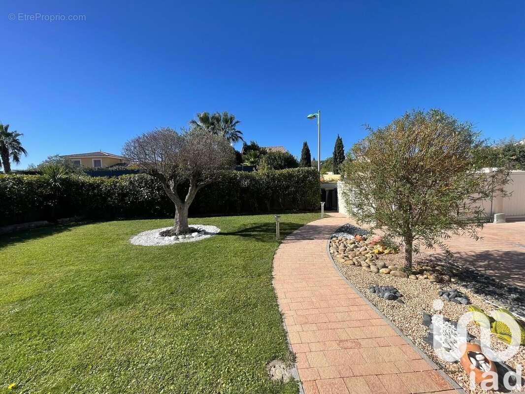 Photo 2 - Maison à JUVIGNAC