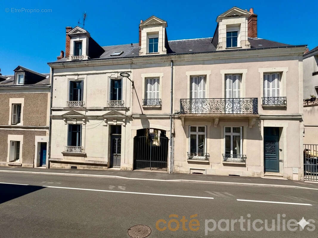 Parking à TOURS