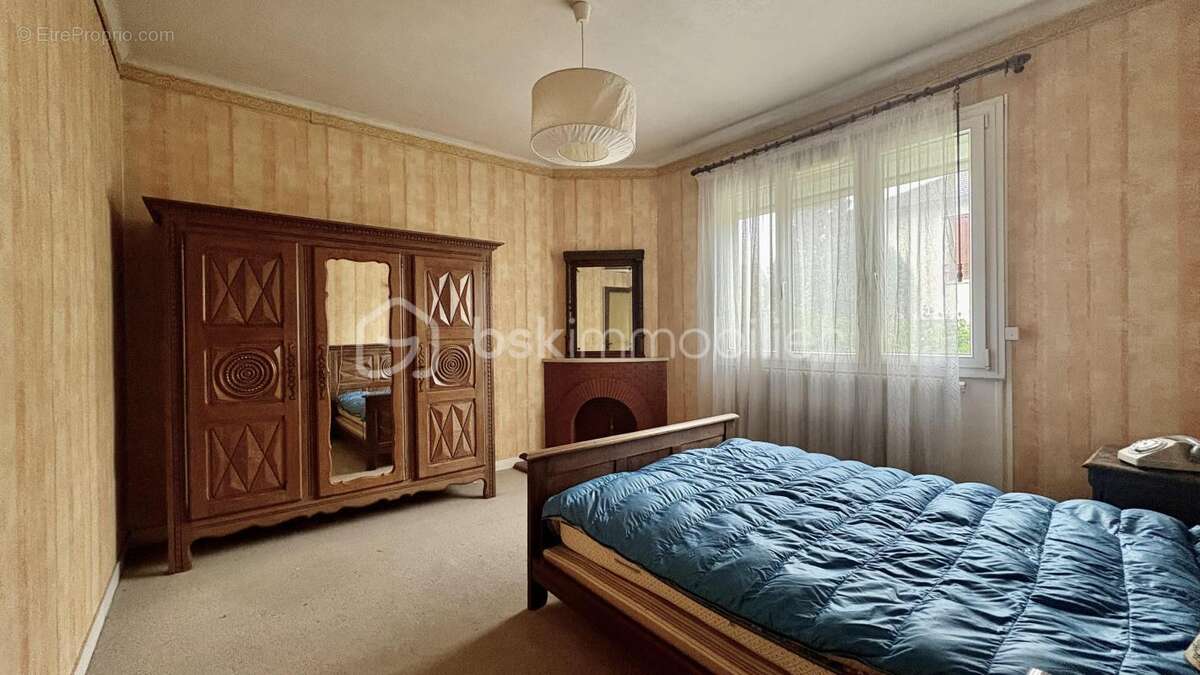 Maison à VILLENEUVE-LE-ROI