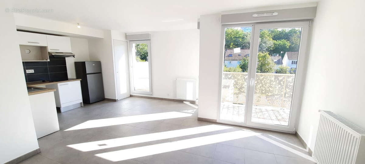 Appartement T4 de 77.43m² - Sucy-en-Brie - photo 3