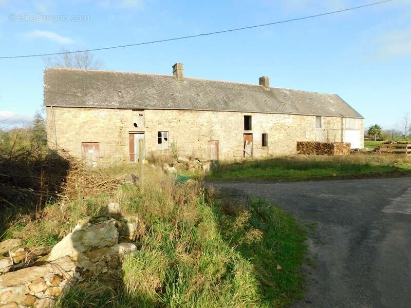 Maison à LE FERRE