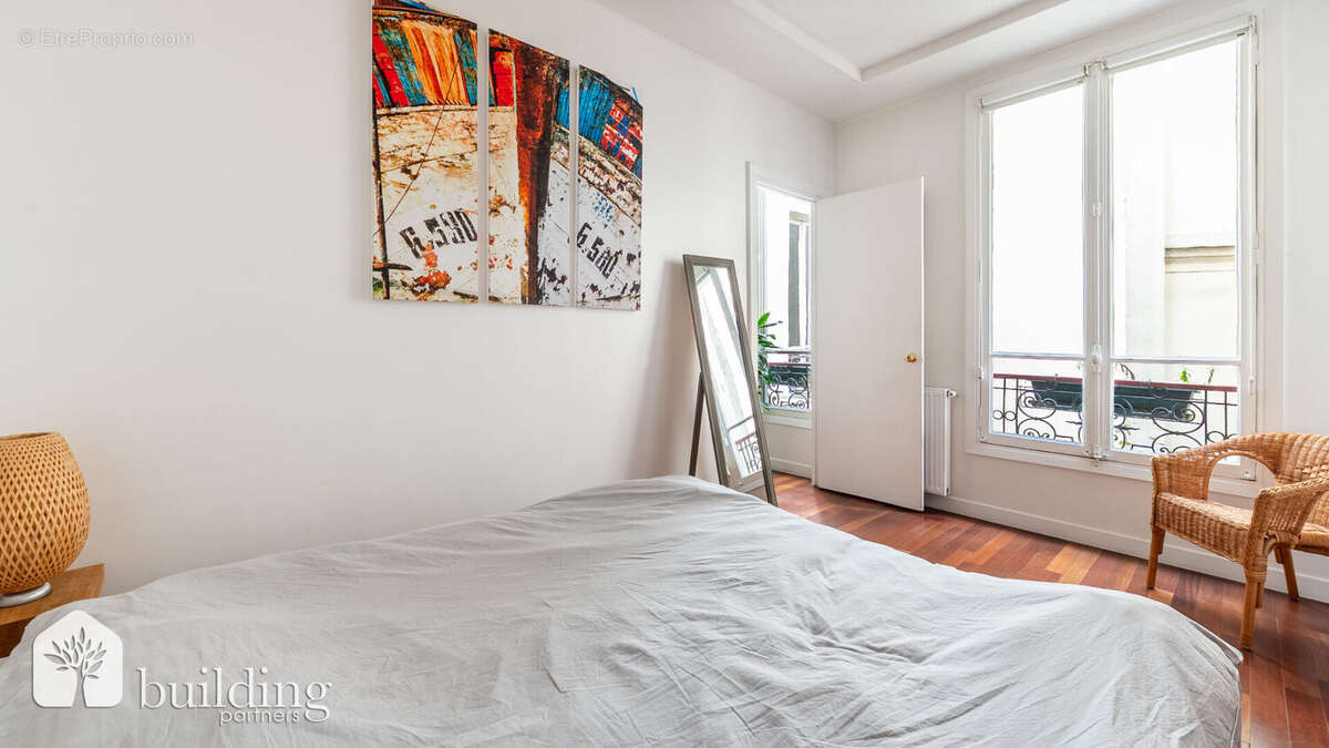 Appartement à PARIS-8E