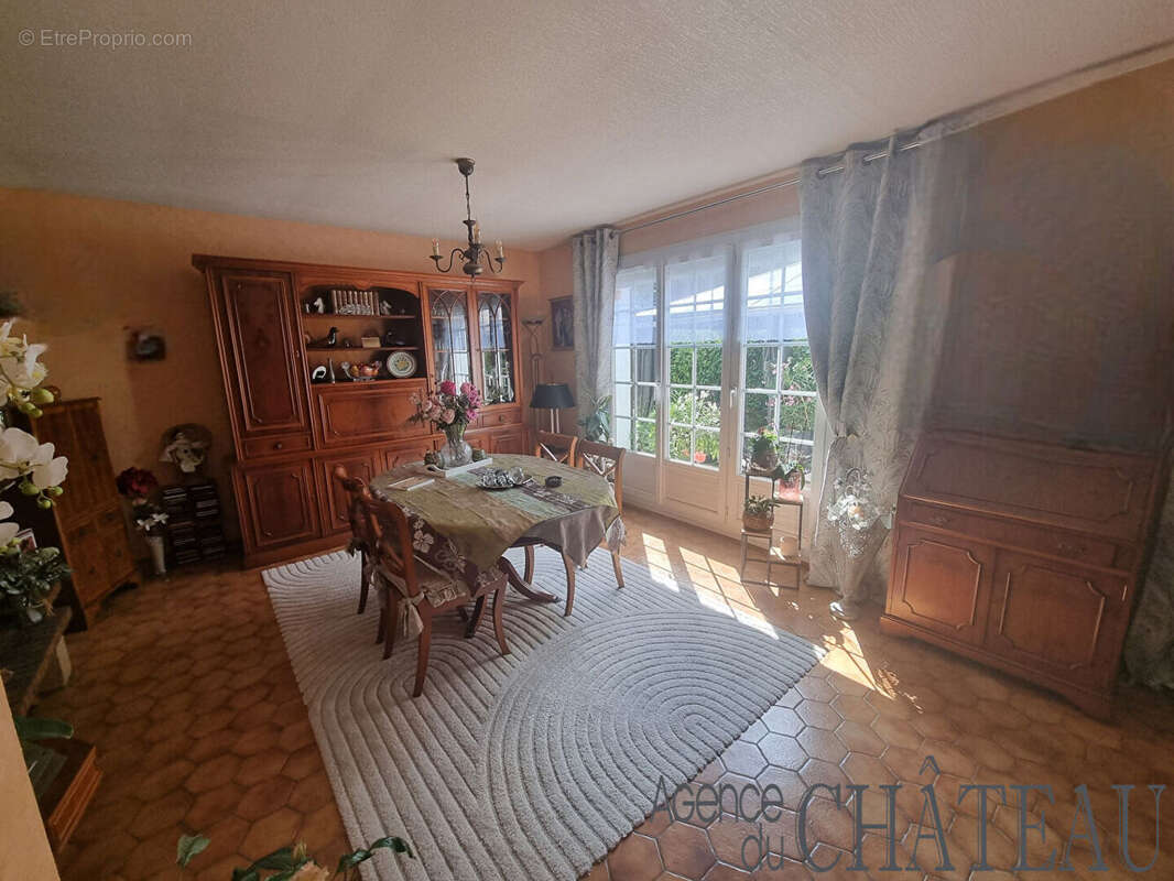 Maison à SAINT-CLAIR-SUR-EPTE