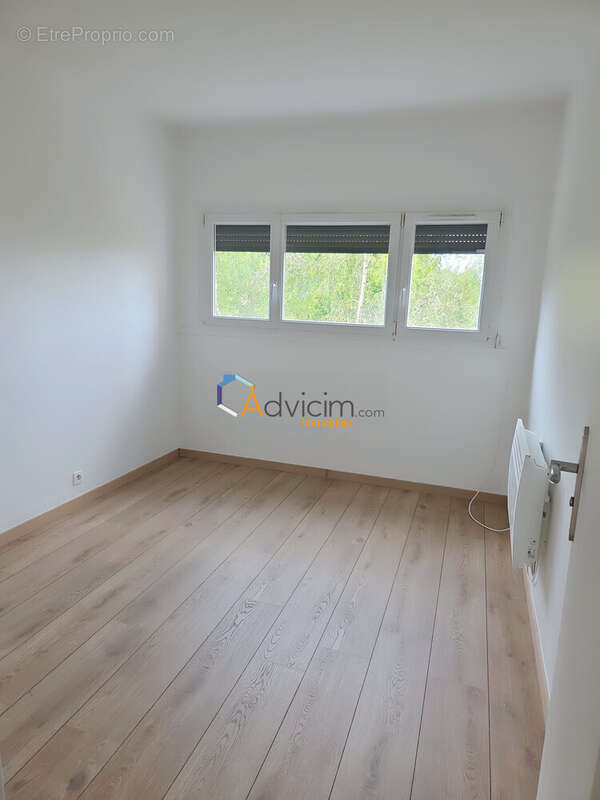 Appartement 80 m² à Champs-Sur-Marne  - photo 9