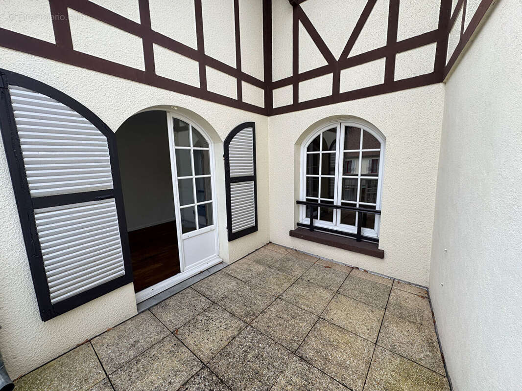 Maison à JOUARS-PONTCHARTRAIN