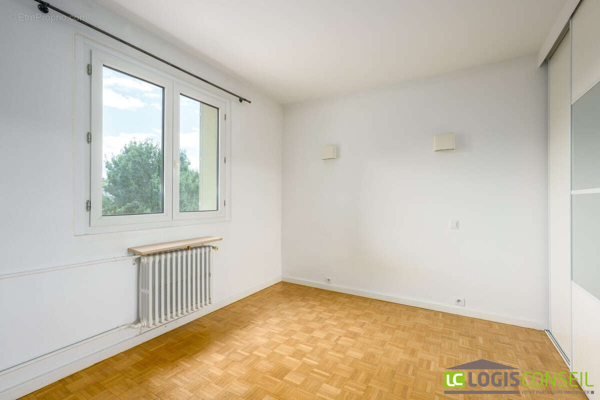 Appartement 75 m² à Bourg-La-Reine  - photo 6
